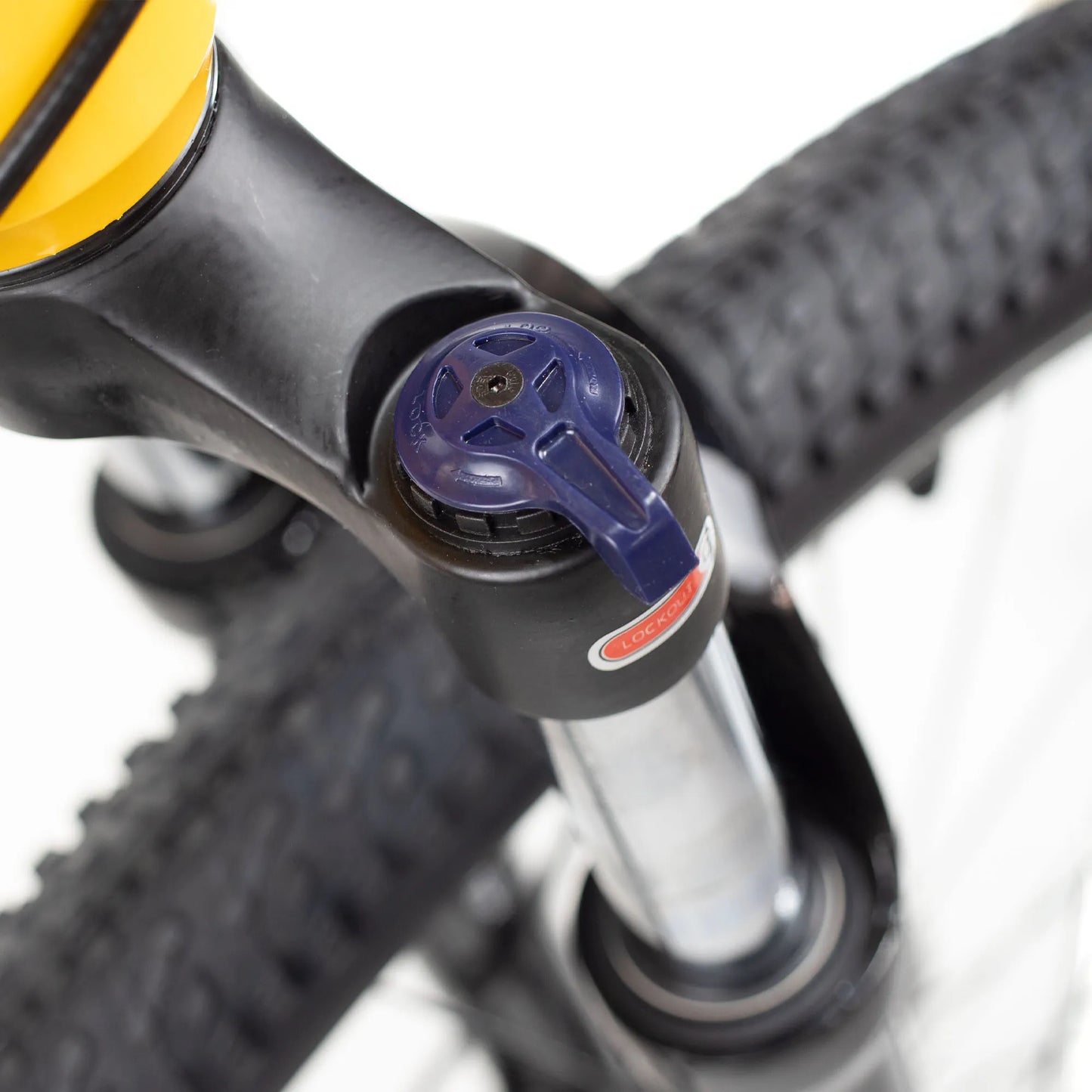 Bicicleta TURBO R 29 aluminio X 9.2 amarillo Talla M  3x8v