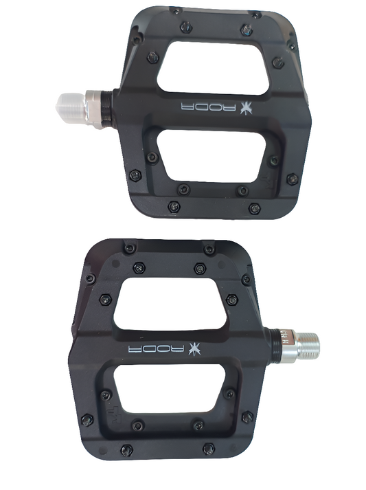 Pedales de Nylon con pines Roda Negro