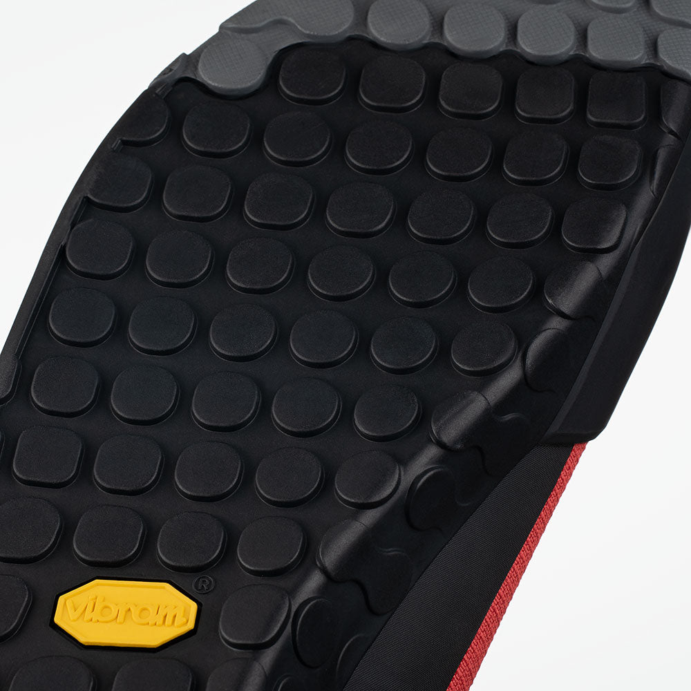 Zapatillas FIZIK gravita tensor flat