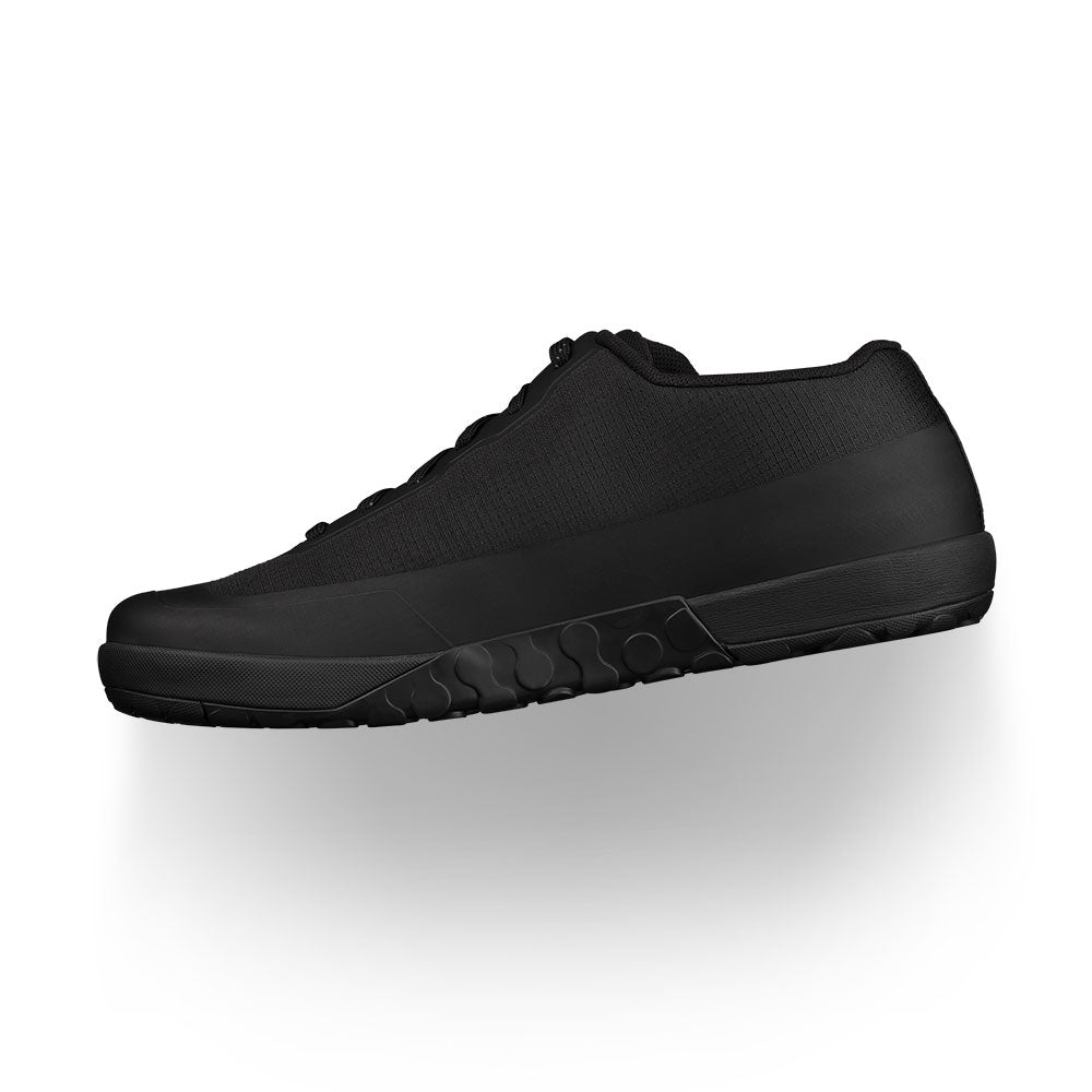 Zapatillas FIZIK gravita versor flat