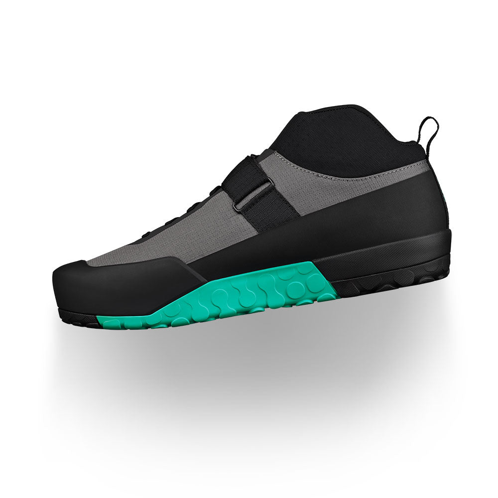 Zapatillas  FIZIK gravita tensor flat