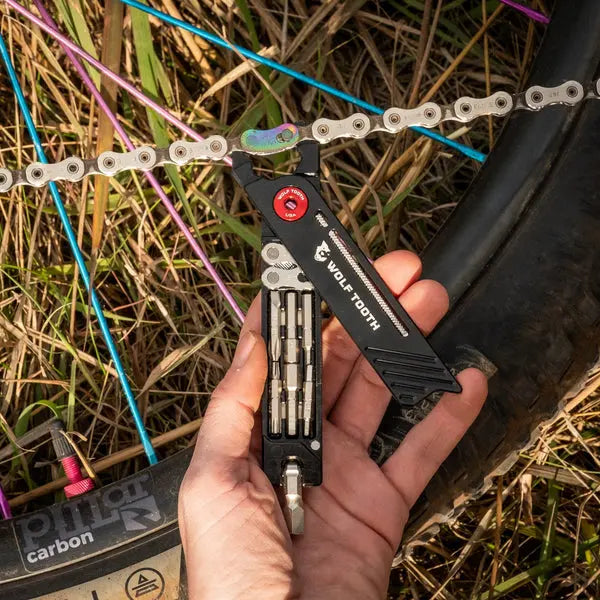 WOLFTOOTH PINZA CANDADO CADENA CON 8 PUNTAS