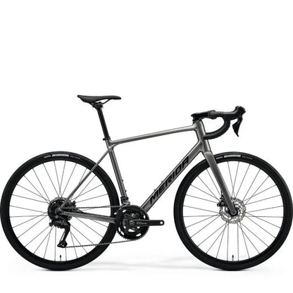 BICICLETA MERIDA SCULTURA ENDURANCE 200 R-700 GRIS / NEGRO 1x9 CUES