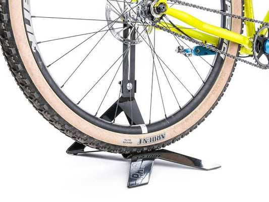 Rack de piso / Parador PRO de bicicleta ajustable de 20-29"