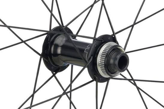 Juego de rines   Shimano WH-MT601  15mm x 110mm / 12mm x 142mm 12v MS