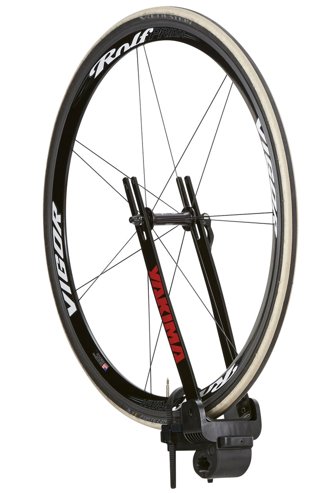 Base para rin delantero  YAKIMA  en toldo wheel house