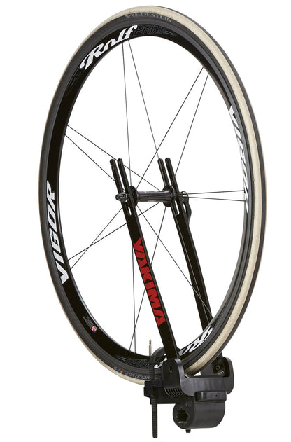 Base para rin delantero  YAKIMA  en toldo wheel house