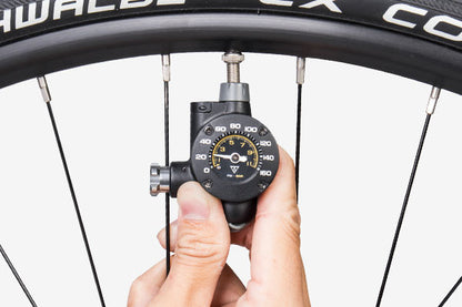 Inflador de  c02 topeak airbooster  con medidor