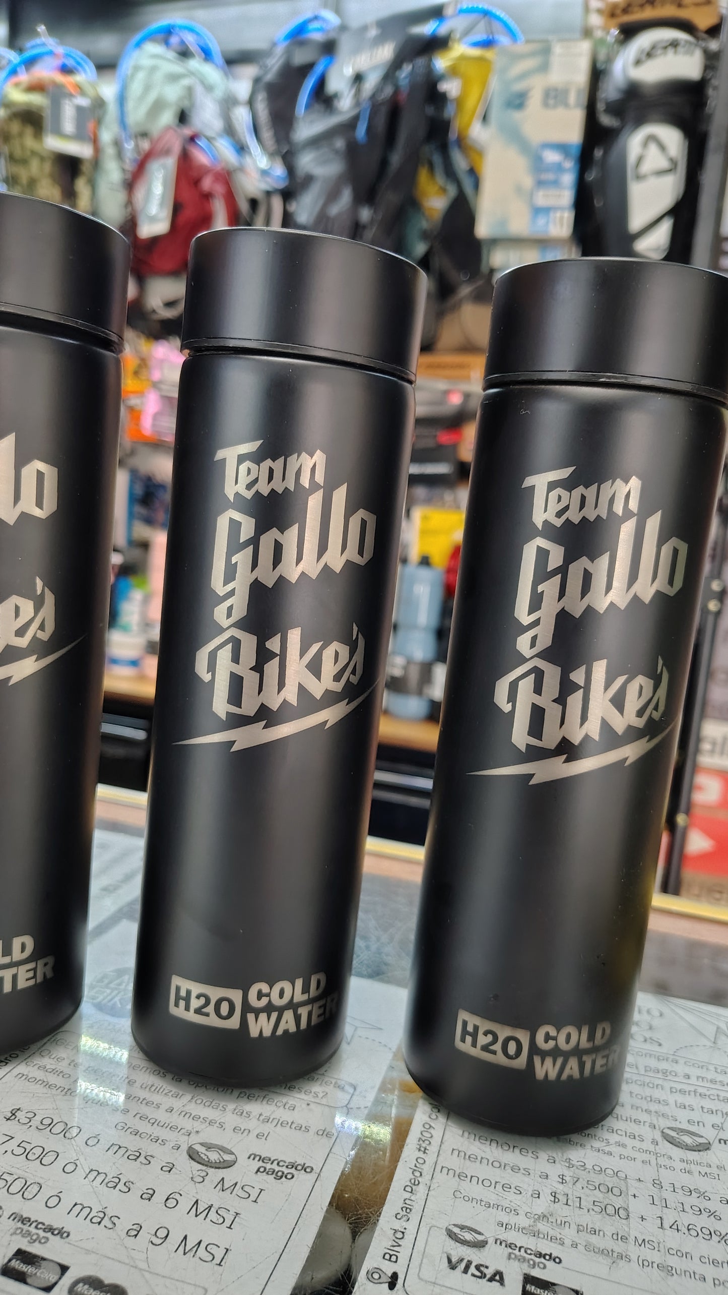 Termo de acero inoxidable merch Gallo Bike's / agua fría