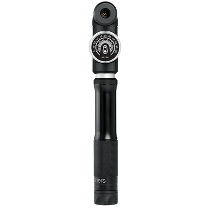 Bomba portátil Sterling con manómetro  CRANKBROTHERS