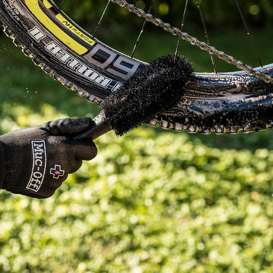 Cepillo limpieza  de componentes muc off