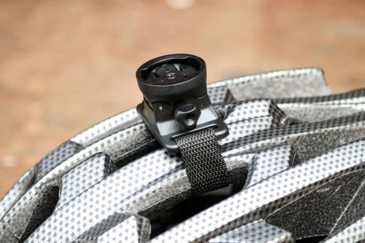 Montaje para Luz delantera  en casco Magicshine
