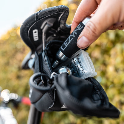 Kit de bolsa multiherramienta con herramientas lezyne M-CADDY
