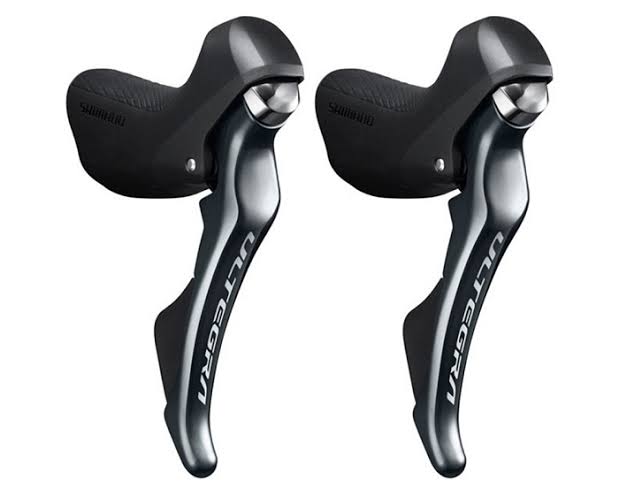 Duales Shimano ULTEGRA 2x11v ST-R8000