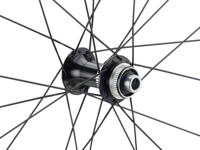 Juego de rines  Shimano r700 WH-RS710.C46 11/12v 100 x 142mm